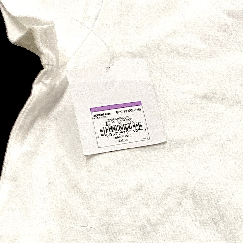NWT “I’ll Always Love Mommy” Onesie - Picture 6 of 7